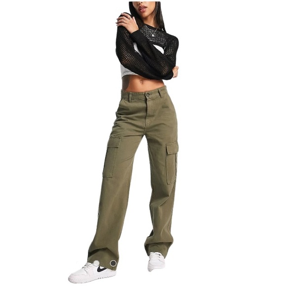 stradivarius | Pants u0026 Jumpsuits | Nwt Stradivarius Str Straight Leg Cargo  Pants Olive Green Us Size | Poshmark